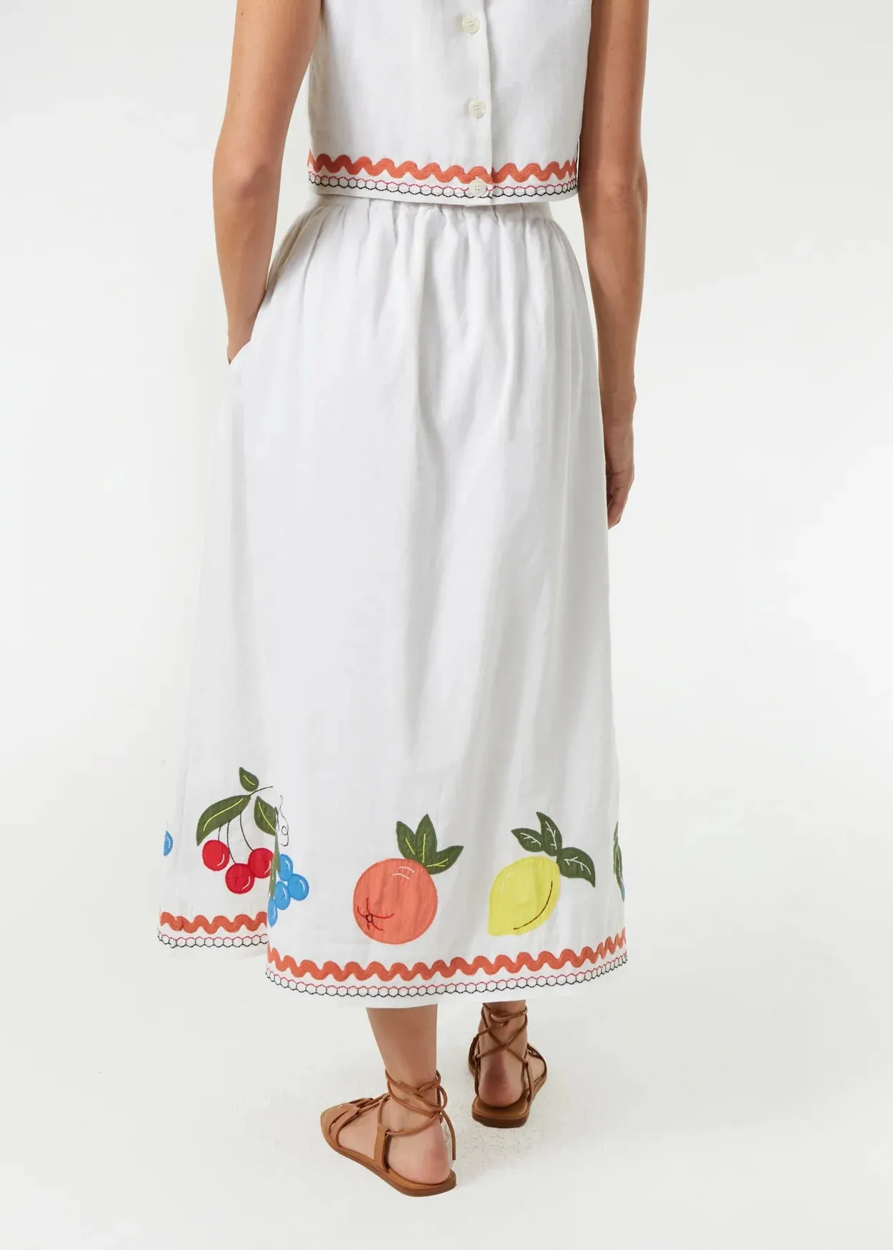 Aaron Skirt ~ White Fruit