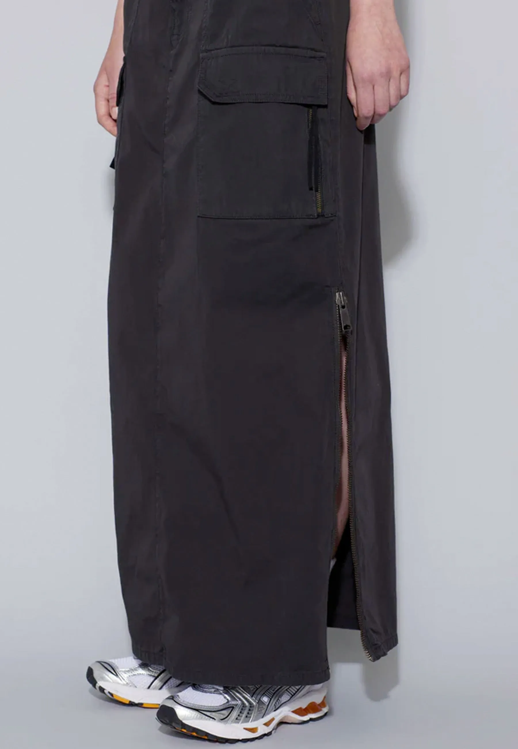 Arrow Maxi Skirt - Black