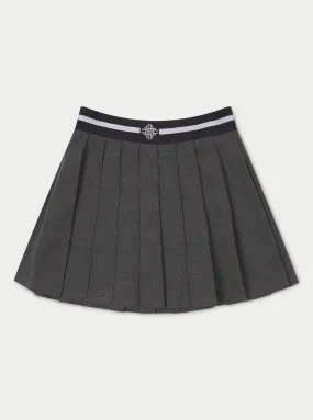 EMBLEM WAISTBAND TENNIS MINI SKIRT - CHARCOAL