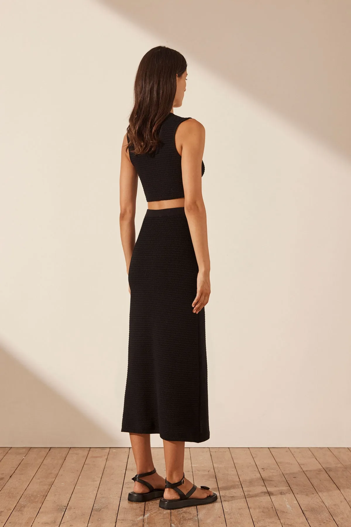 EVE FLARED MIDI SKIRT - BLACK