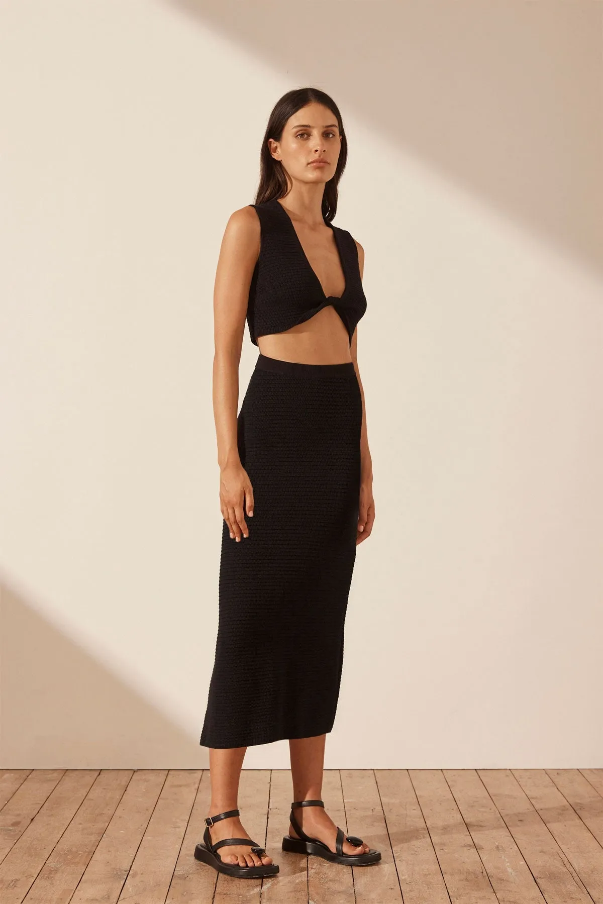 EVE FLARED MIDI SKIRT - BLACK