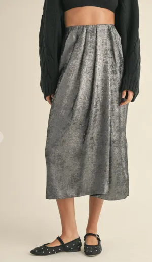 Metallic Fabric Pleated Detailed Skirt